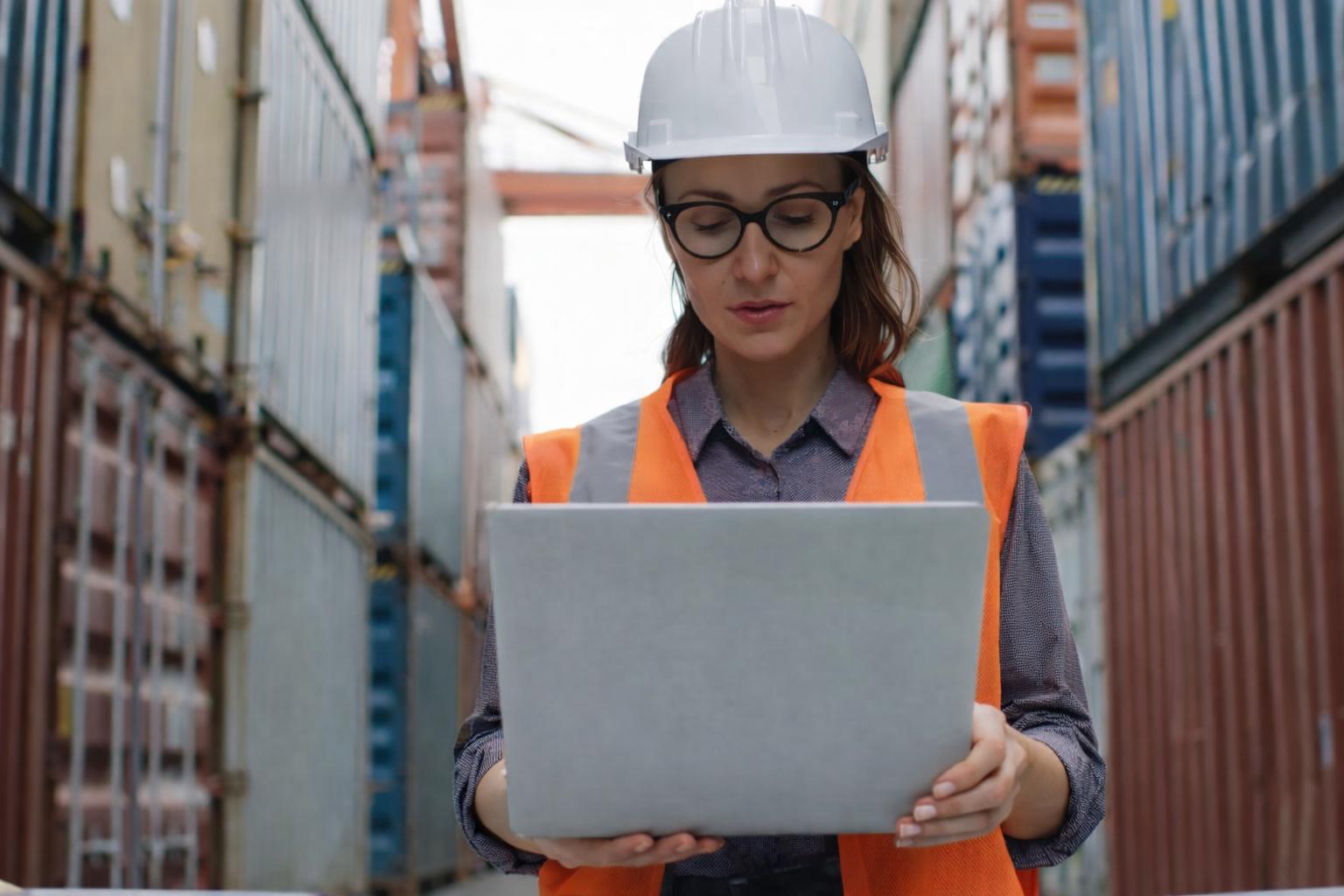 Visibilidade logística end-to-end: como integrar dados e operação para decisões mais rápidas
